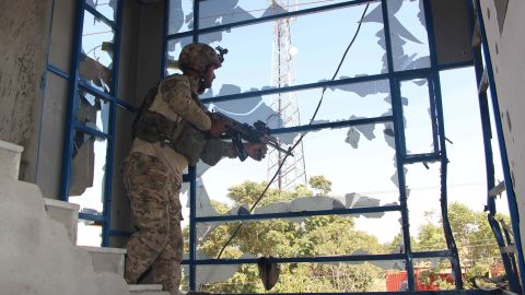 Taliban seizes Kunduz, first major Afghan city to fall in vacuum left by US troop withdrawal | CNN - NewsOpener Taliban seizes Kunduz, first major Afghan city to fall in vacuum left by US troop withdrawal | CNN