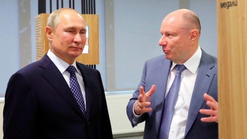 Russia's richest businessman tells Putin: Don't take us back to 1917 | CNN Business - Banking Russia’s richest businessman tells Putin: Don’t take us back to 1917 | CNN Business