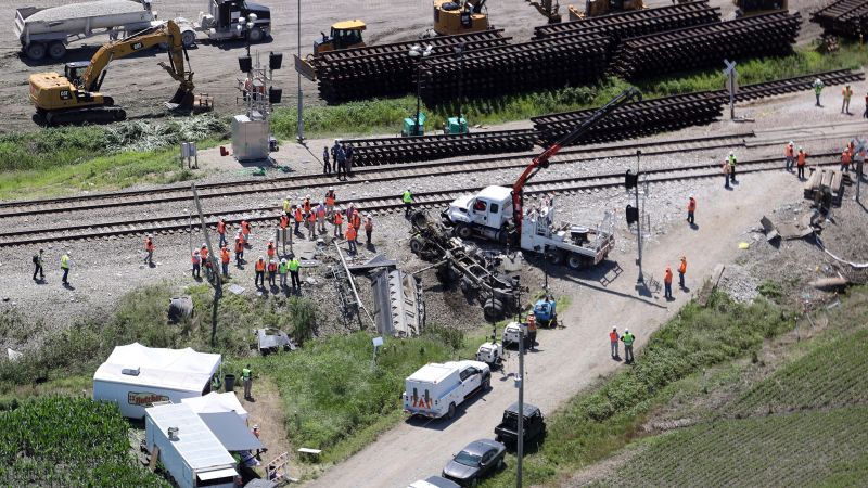 Missouri authorities identify 4 people killed in Amtrak derailment | CNN - NewsOpener