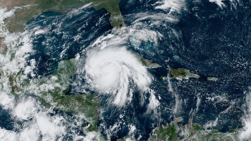 Here's why meteorologists say Ian's exact path is still uncertain | CNN - NewsOpener