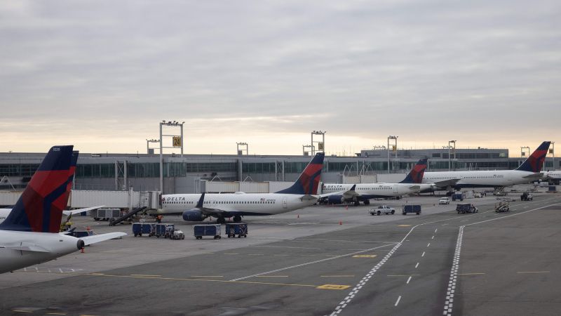 Human error more likely in JFK near collision after alert system failure ruled out | CNN Business - Accidents Human error more likely in JFK near collision after alert system failure ruled out | CNN Business
