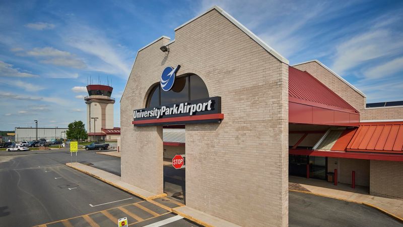 All flights grounded at airport near Penn State University over suspicious device, 100 passengers bused to campus | CNN - Accidents All flights grounded at airport near Penn State University over suspicious device, 100 passengers bused to campus | CNN