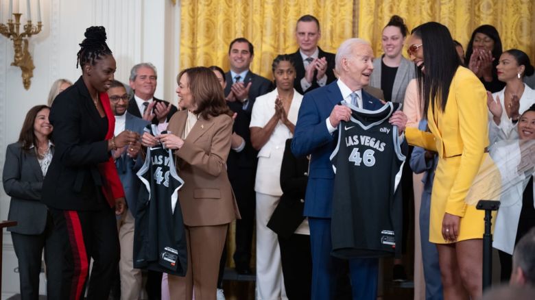 WNBA champions visit White House