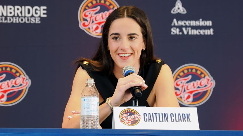 Caitlin Clark's first pictures in Fever jersey