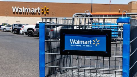 201104151831-underscored-walmart-cart-in-parking-lot.jpg