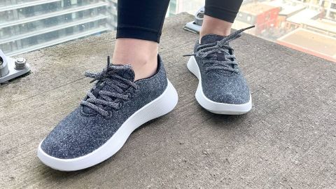 allbirds-wool-runner-2-cnnu-002.jpg