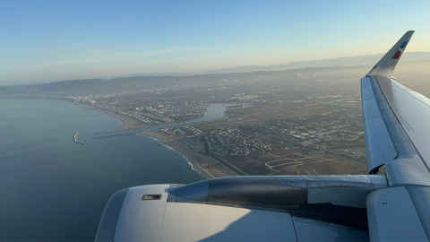 american-airlines-airbus-a321t-departing-lax.png