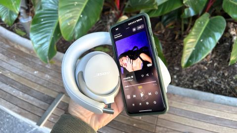 bose-qc-ultra-headphones-audio-cnnu.jpg