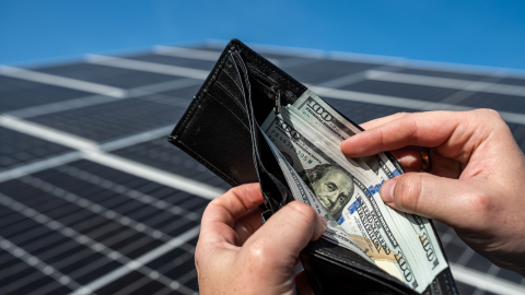 do-solar-panels-save-money-lead.png