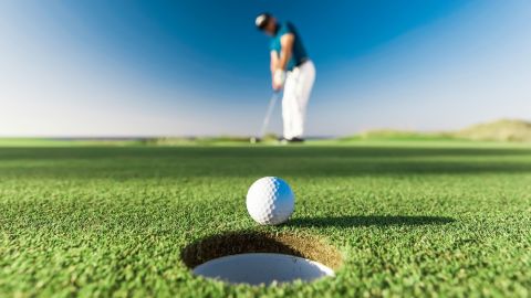 golf-gifts-cnnu.jpg