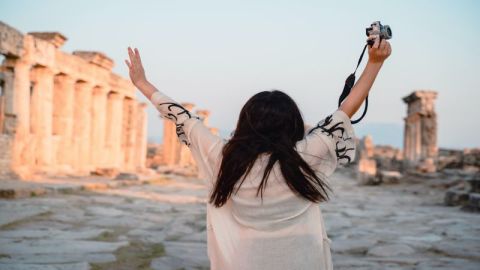 underscored-woman-solo-traveler.jpg