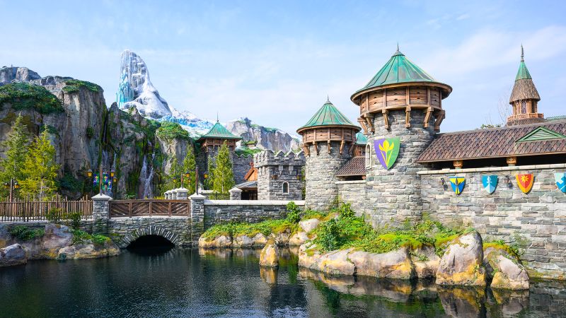 Tokyo DisneySea – единственият парк на глобалната марка с океанска