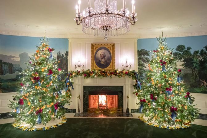 The Diplomatic Reception Room, home to President Franklin D. Roosevelt’s famous fireside chats, is now open to the general public for the first time. Holiday florals and fruit are on display in this room.