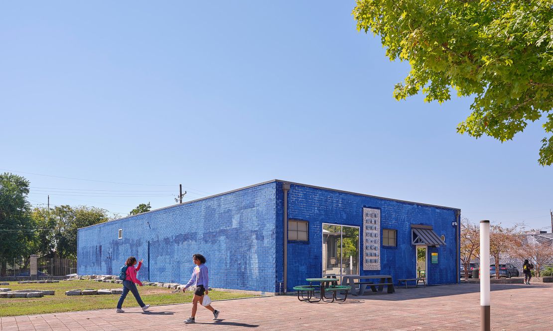 An arts building at Xavier University painted in Carver blue.