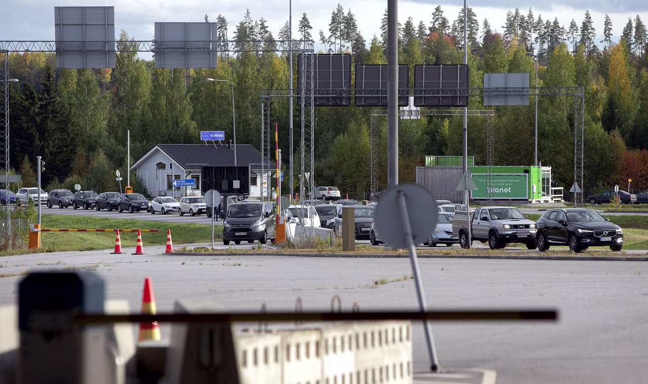 Vehicles queue to cross the border from Russia to Finland at the Nuijamaa border checkpoint in Lappeenranta, Finland, on September 22.