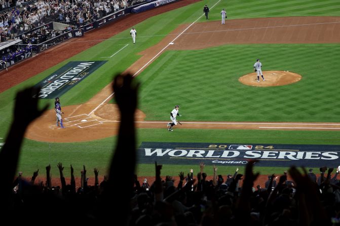 Judge rounds the bases after his home run. The Yankees star had been struggling at the plate, hitting under .200.