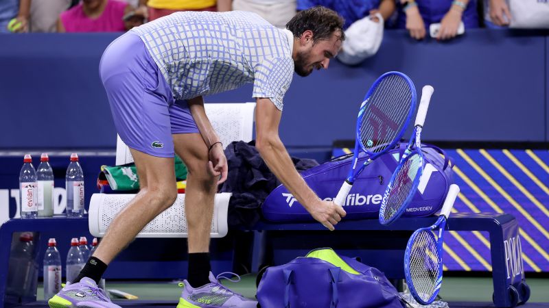 Температорите се разпалват ежедневно на US Open. Но защо? 