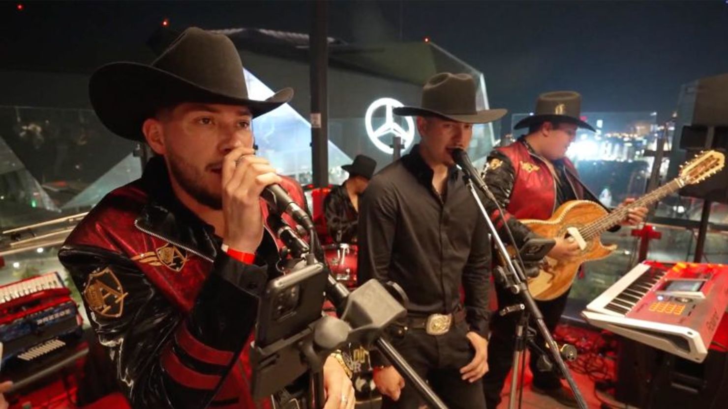 La banda de música folclórica mexicana Orden Activa se presenta en Atlanta el 26 de abril de 2025.