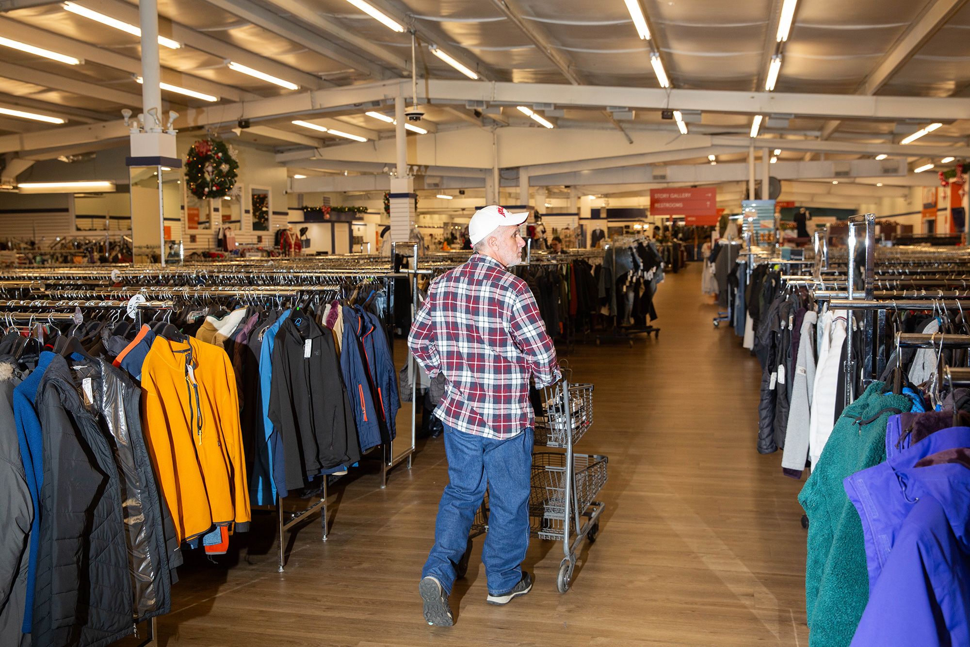 Thousands of suitcases lost by US airlines end up at the Unclaimed Baggage store in Scottsboro, Alabama,