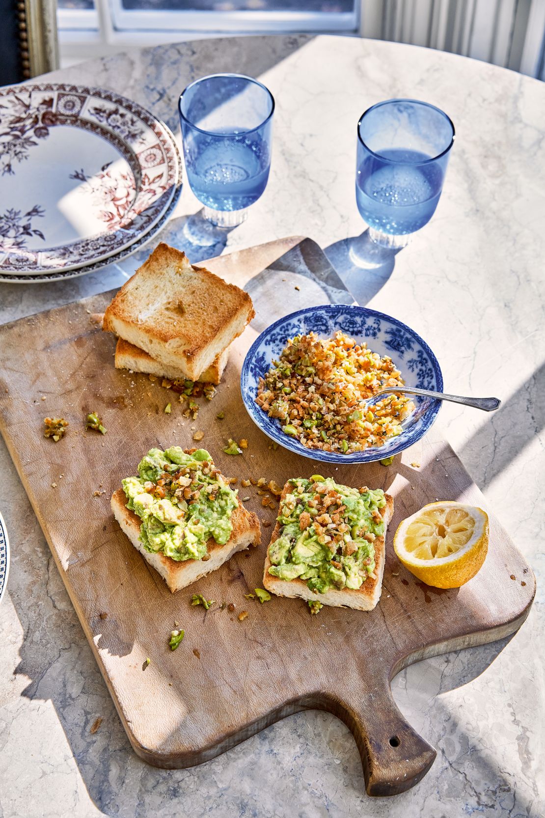 You can make crust-off avocado toast by placing bread crumbs on top of the bread and mixing in cheese and avocado. Doiron explains in his book: