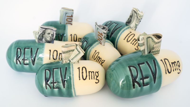 https://media.cnn.com/api/v1/images/stellar/prod/02-20250506-revlimid-lead-promo-01.JPG?c=16x9&q=w_800,c_fill