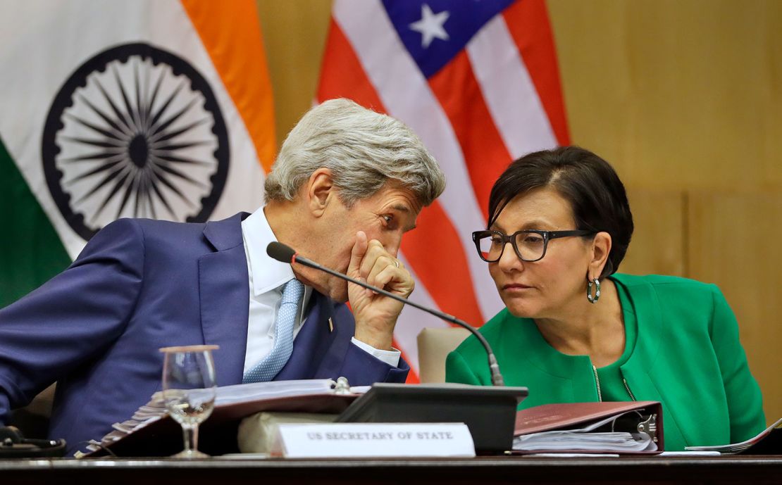 Secretary of State John Kerry, left, speaks in 2016 with Commerce Secretary Penny Pritzker at a joint news conference.
