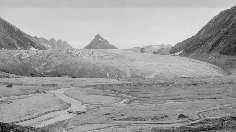 Decades of Change: Rapid Shrinkage of Greenland's Glaciers Visualized in Before-and-After Photos