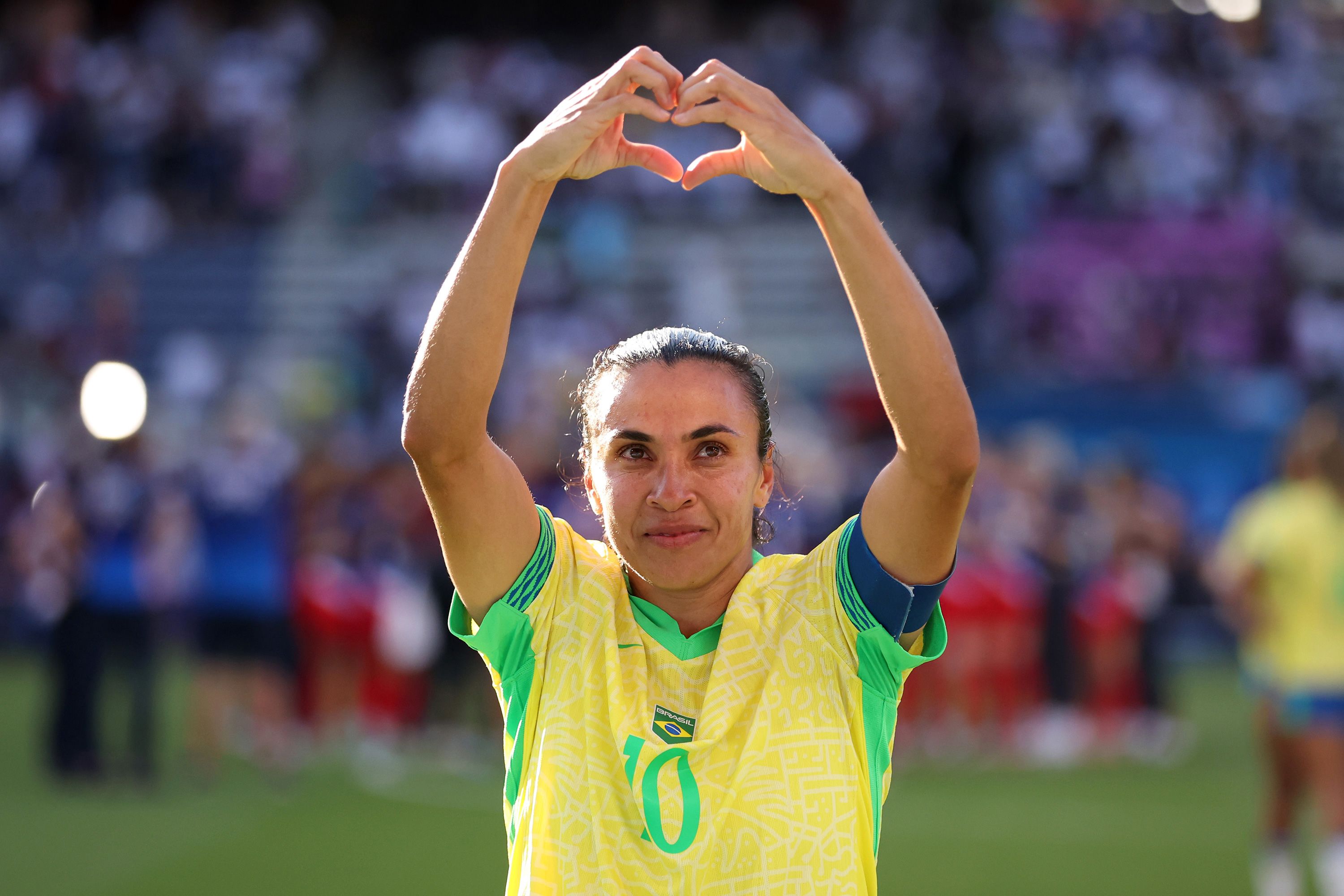 Brazil soccer legend <a href="https://www.cnn.com/sport/live-news/paris-olympics-news-2024-08-10#h_a305635ac203a3cbc80e89b9a63ff589">Marta</a> acknowledges the fans after the game against the US on August 10. This was her last major appearance for her country.