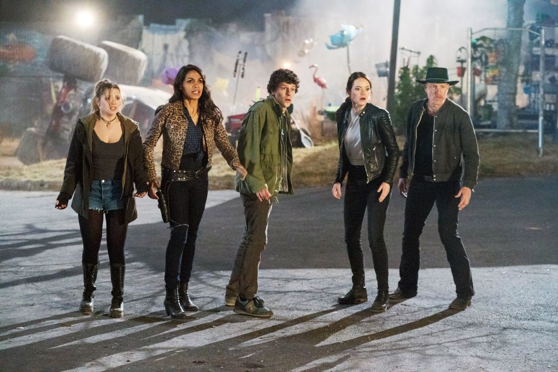 (From left) Abigail Breslin, Rosario Dawson, Jesse Eisenberg, Emma Stone and Woody Harrelson in “Zombieland.”