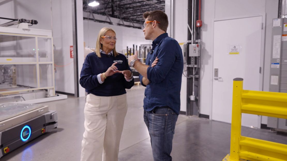 Qcells Factory Manager Lisa Nash speaks to Mr. Mattingly.