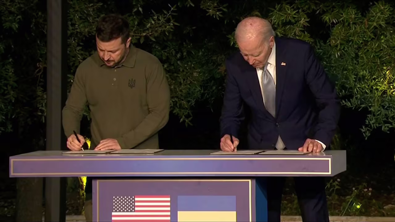 Biden and Zelensky sign a bilateral security agreement on the sidelines of the Group of Seven summit in Italy on Thursday, June 13.
