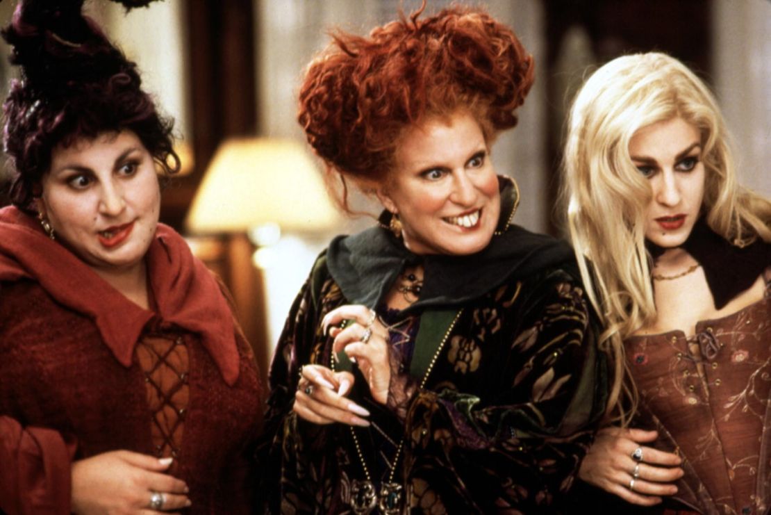 (From left) Kathy Najimy, Bette Midler, Sarah Jessica Parker in “Hocus Pocus.”