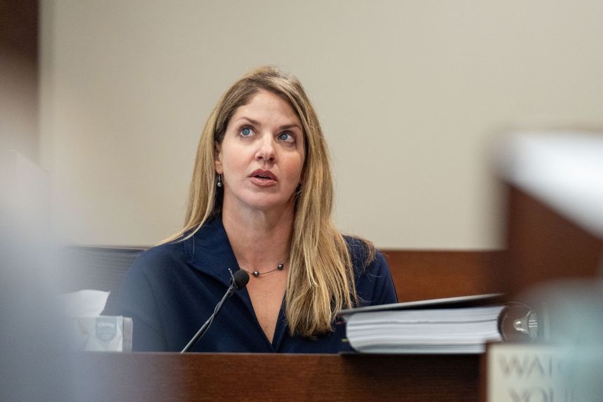 Wendi Adelson testifies in her mother's trial on August 25.