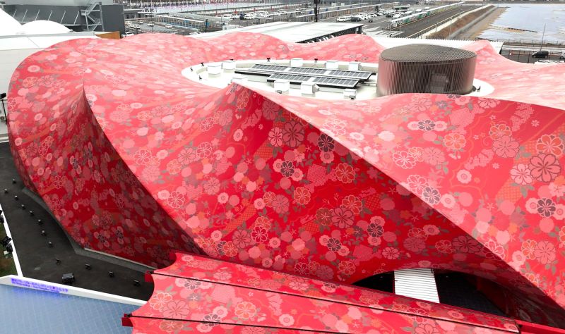 This kimono fabric-covered pavilion at Expo 2025 Osaka has