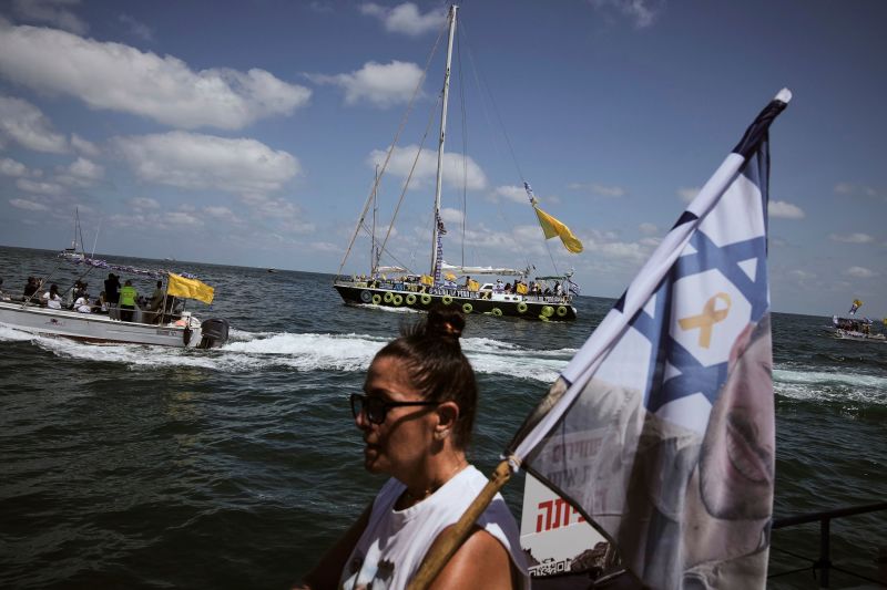 Israeli Hostage Families Sail Gaza Border Demand Ceasefire, Release