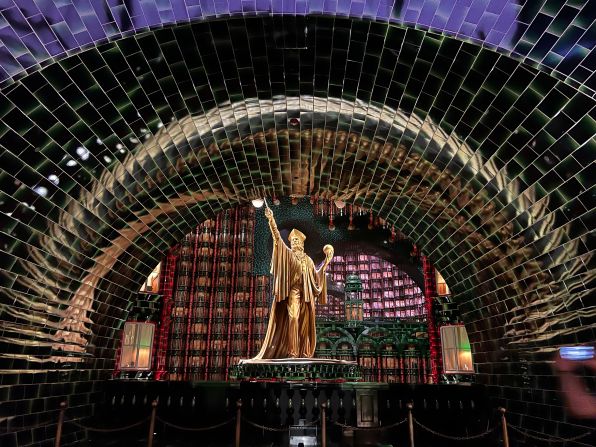 <strong>Harry Potter and the Battle at the Ministry: </strong>Before boarding this new ride at Universal's Epic Universe, visitors arrive in an atrium at the Ministry of Magic, where they encounter larger-than-life statues and soaring tiled ceilings.