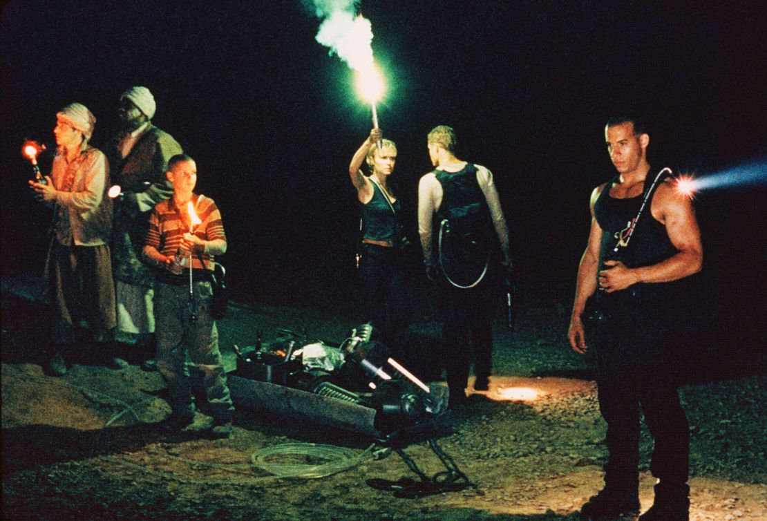 Rhiana Griffith, Radha Mitchell, Cole Hauser and Vin Diesel in 2000's "Pitch Black," from director David Twohy.