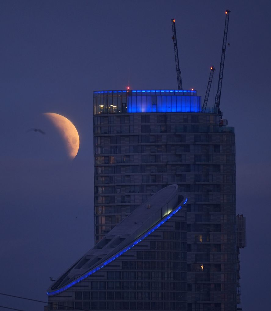 In pictures: March blood moon lights up the sky | CNN