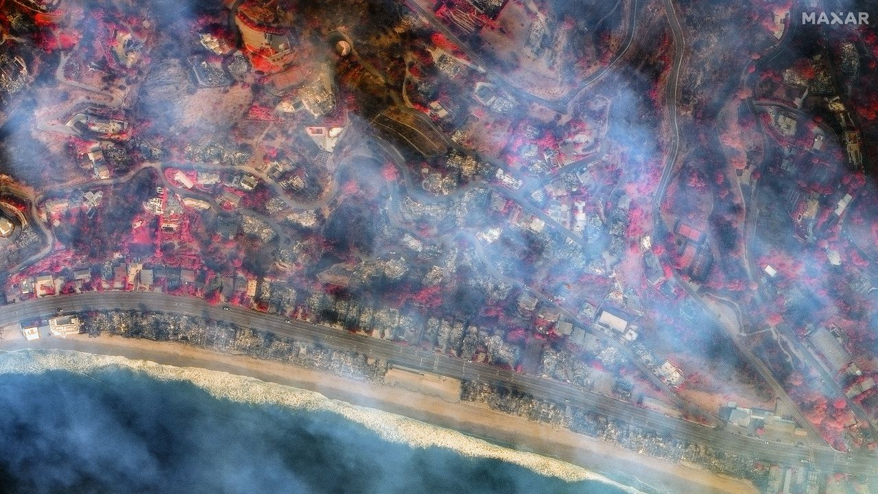 homes after fire_la costa beach_malibu_ca_usa_09jan2025_wv03_false-color infrared image