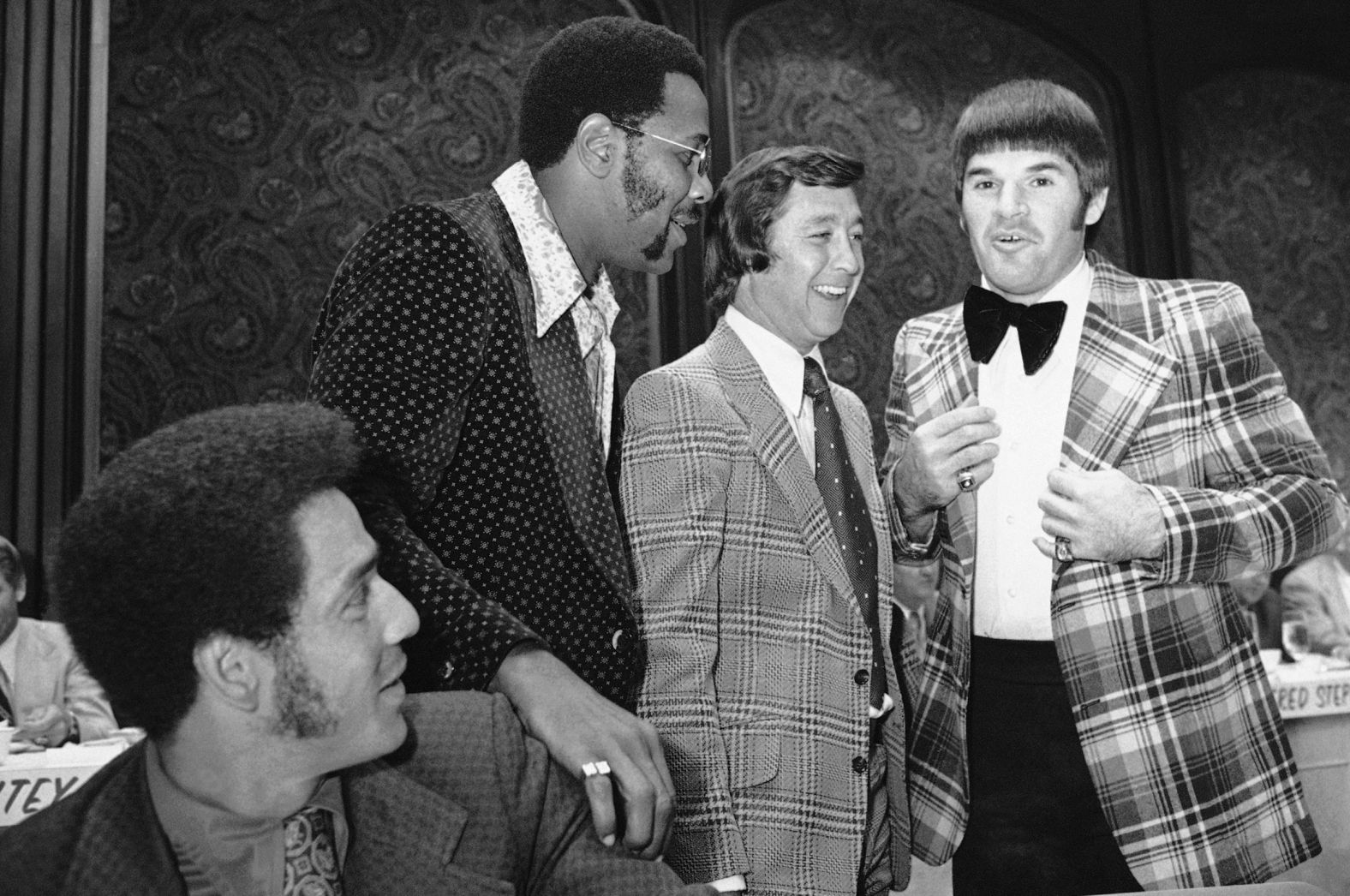 Rose, right, attends an All-Star luncheon in 1973. With him, from left, are Amos Otis, Willie Stargell and Bobby Murcer.