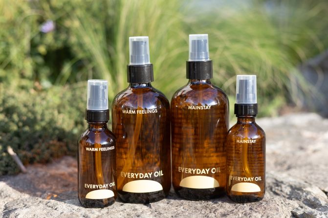 Everyday Oil was founded by Emma Allen. It’s an all-purpose body oil made with 100% plant-based ingredients.