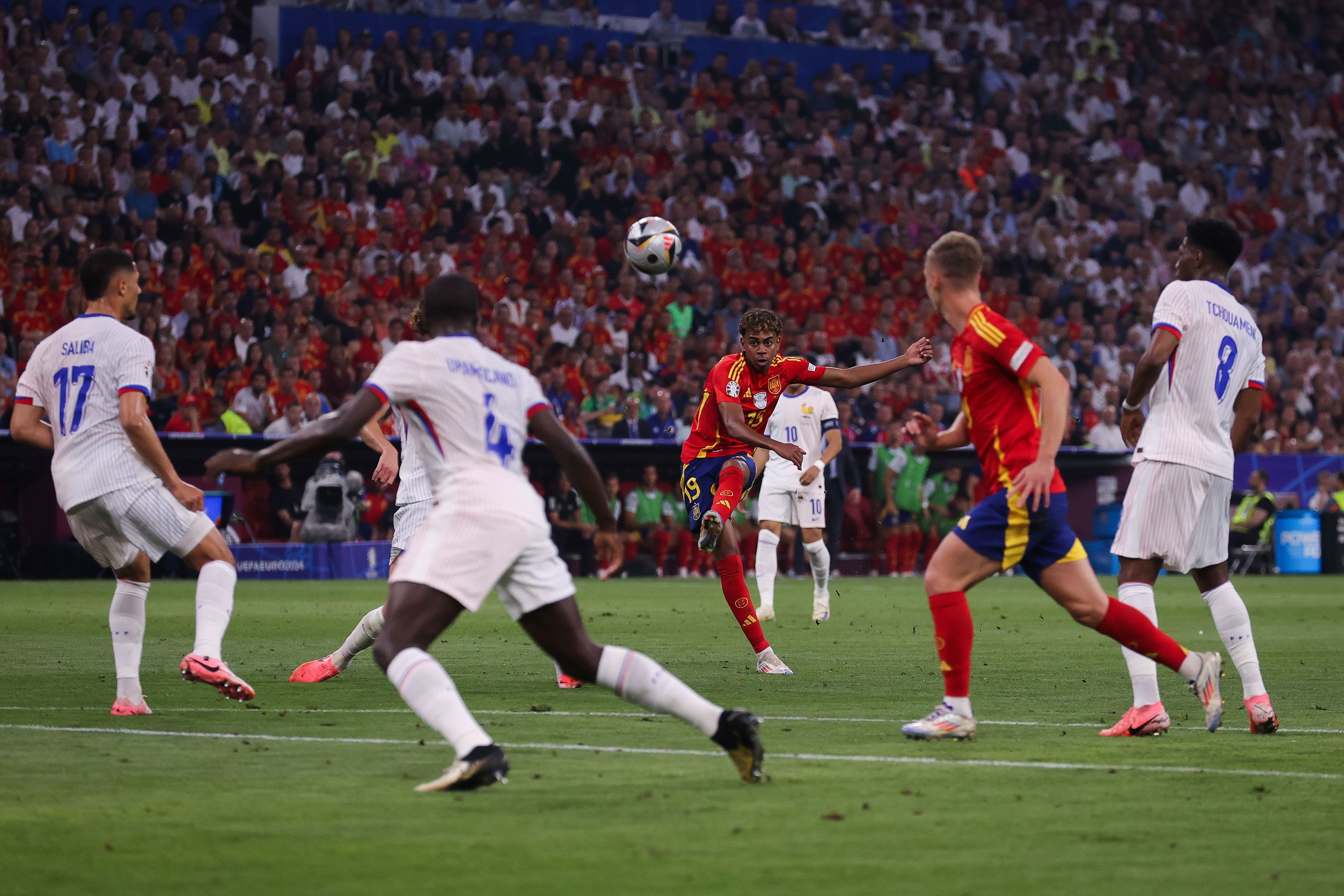 Spain’s Lamine Yamal scores a stunning long-range goal against France.