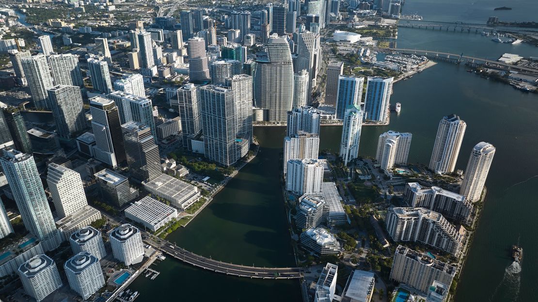 The building is located at the mouth of the Miami River on Biscayne Bay.