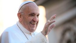 Pope Francis waves to the faithful upon his arrival for the weekly general audience at St. Peter's square in the Vatican on November 21, 2018. (Photo by Filippo MONTEFORTE / AFP) (Photo by FILIPPO MONTEFORTE/AFP via Getty Images)