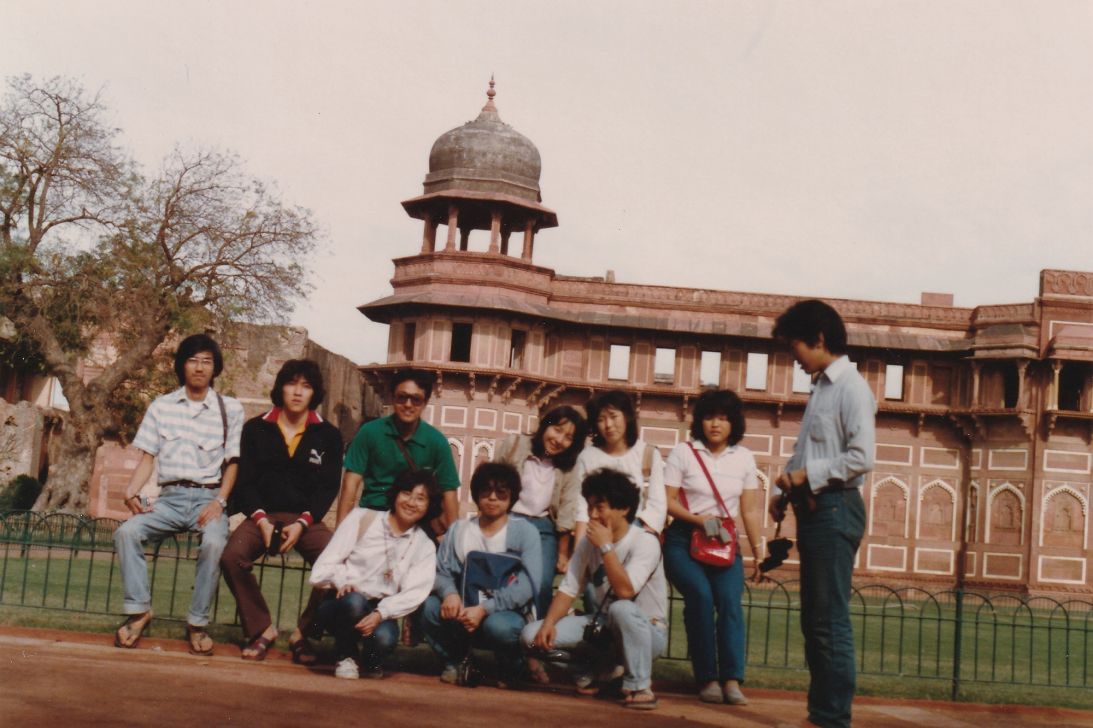 My dad, standing on the far right, led a group of Japanese university friends through India in the 1980s.