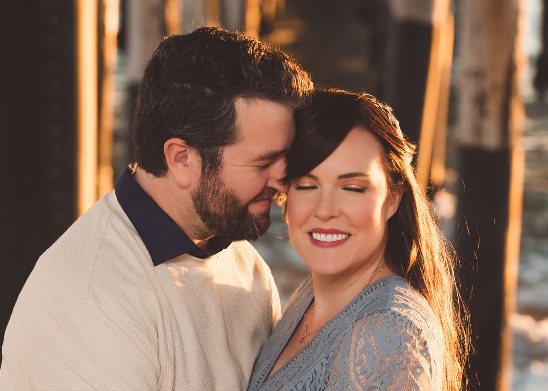 Mike and Amy say they're still going strong today.