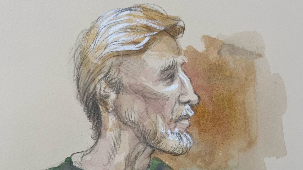 A sketch of Ryan Routh as he appears at a hearing on Monday.