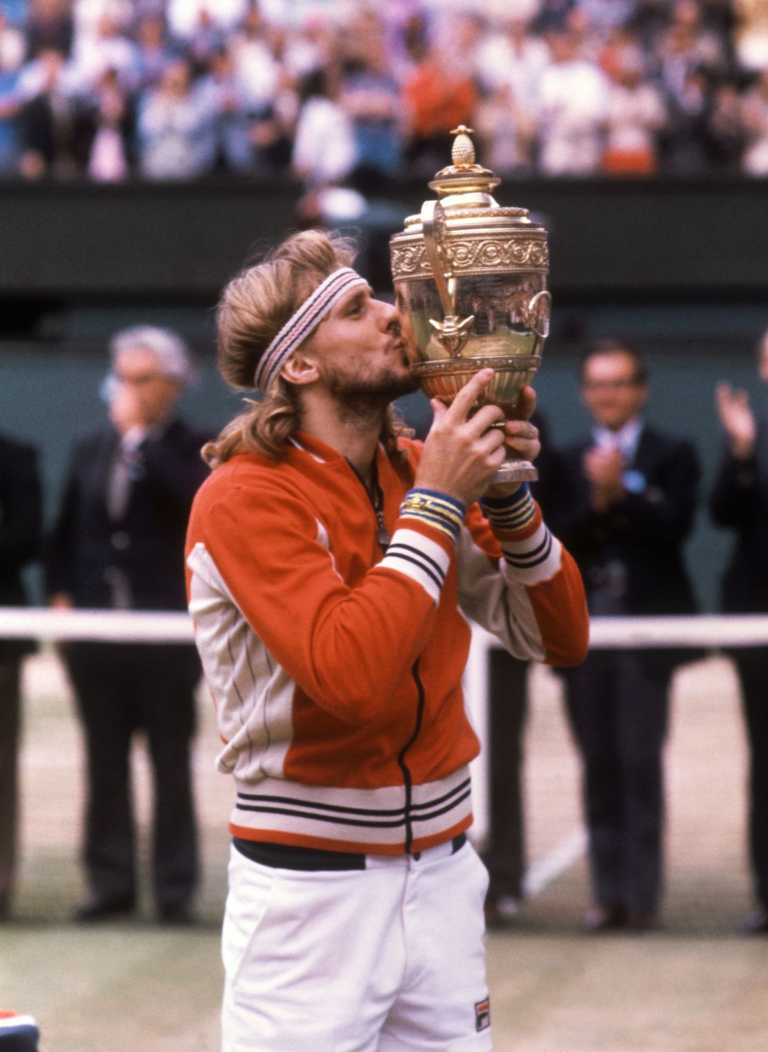 Bjorn Borg with the 1980 Wimbledon trophy.