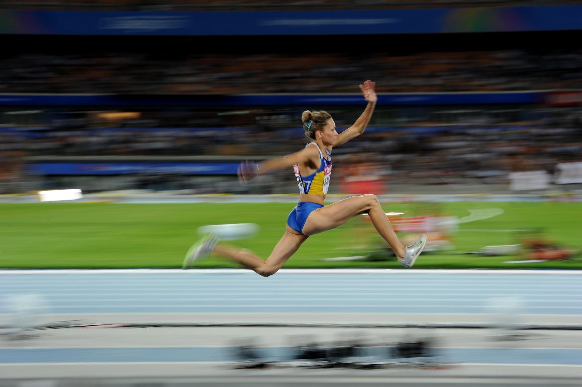 Olha Saladuha leapt to gold for the Ukraine in the women's triple jump final, recording a jump of 14.94m. Kazakhstan's Olga Rypakova finished with a silver medal, while Caterine Ibarguen of Colombia took bronze.