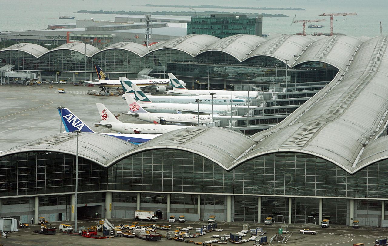 <strong>5. Hong Kong International Airport --</strong> Once voted the world's best airport, Hong Kong International Airport now sits at No. 5 -- retaining the same position as 2016.
